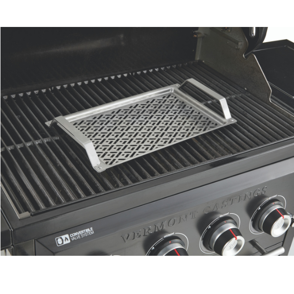 Grill topper pan top