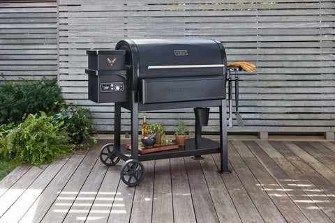 Vermont Castings Woodland™ 1080 Sq. In. Pellet Grill