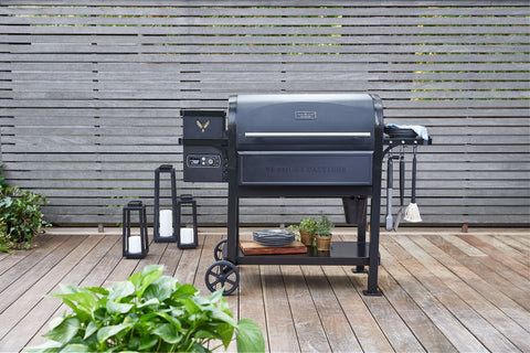 Vermont Castings Woodland™ 1080 Sq. In. Pellet Grill