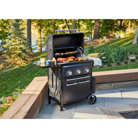 Vermont Castings Vanguard™ 3-Burner Convertible Gas BBQ Grill